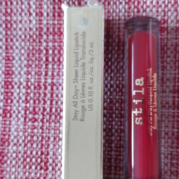 Stila Stay all day lipstick - Picture 2 of 3